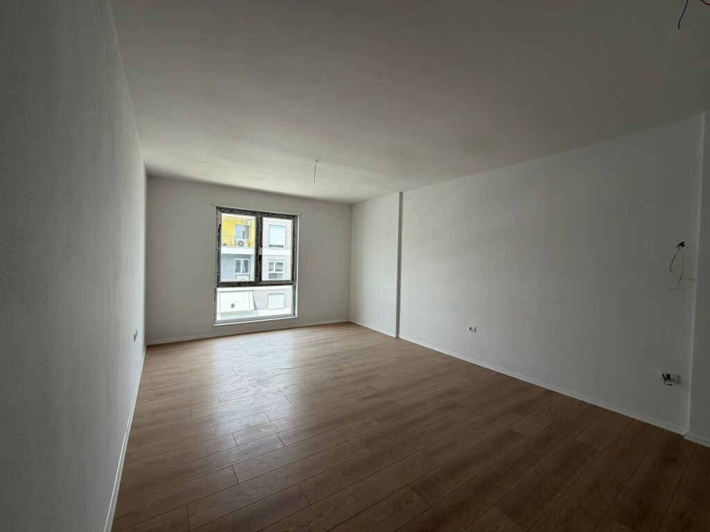 Appartamento 2+1+2 in affitto a Univers City