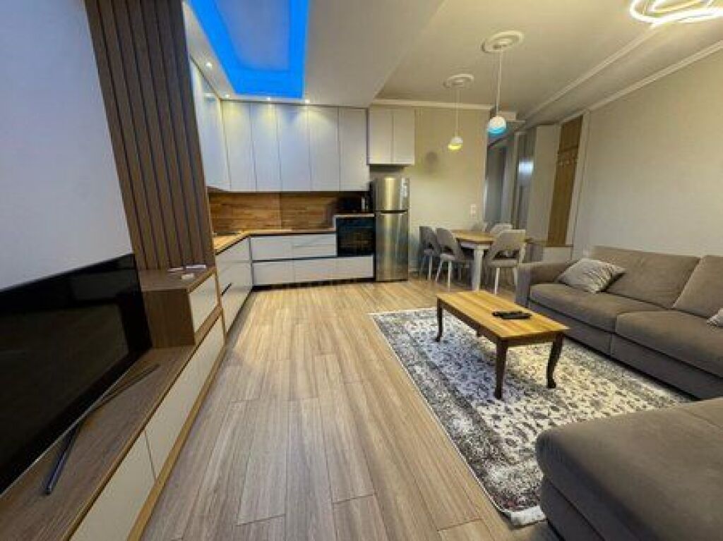 Qera, Apartament 2+1+2 , Jordan Misja , Tirane