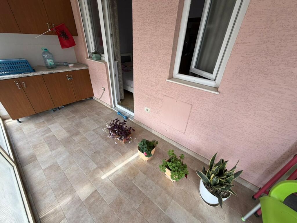 🏡 Appartamento 2+1 con parcheggio in affitto  📍 Posizione: Alidemi💶 Prezzo: 700€ / mese