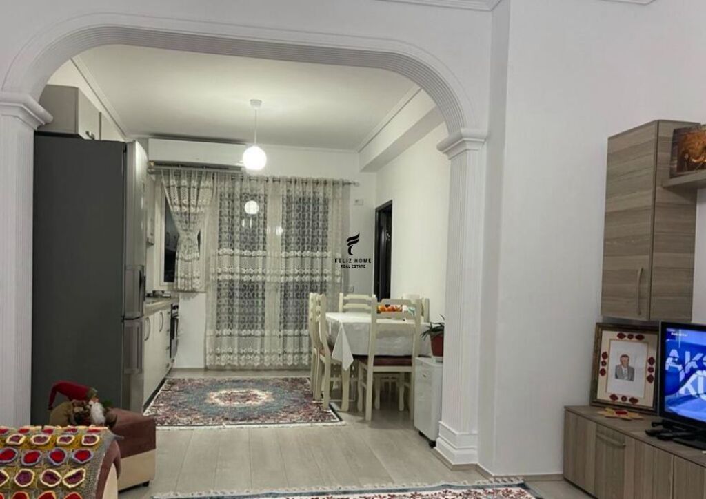 APARTAMENT ME QERA 1+1 VASIL SHANTO 50.000 LEKE FH-69284