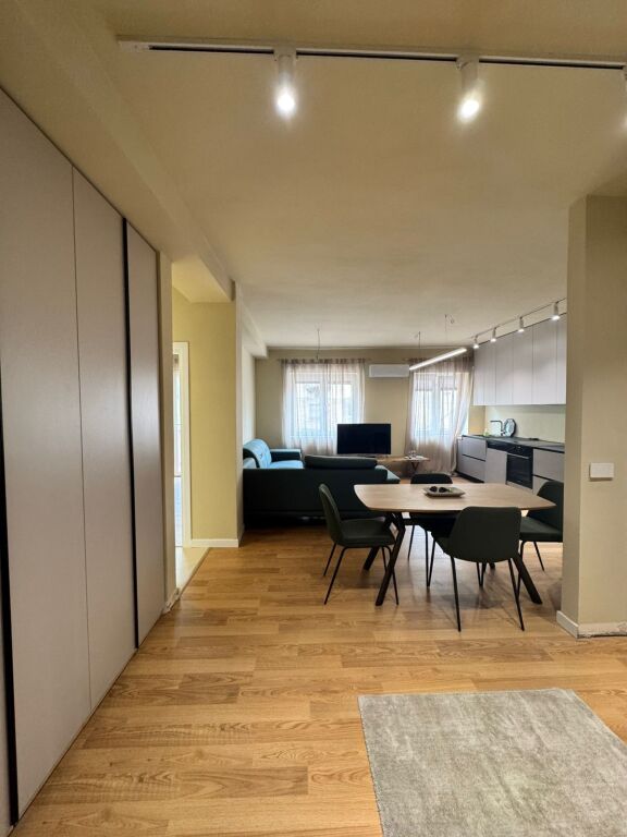 📍 Appartamento in Affitto 2+1+parcheggio – Via Durazzo