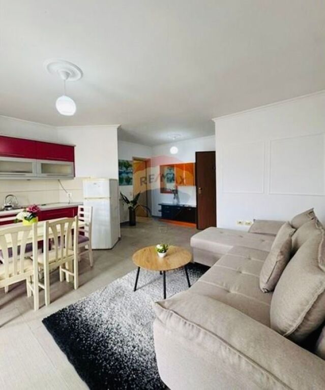 Apartament 2+1 Komuna e Parisit