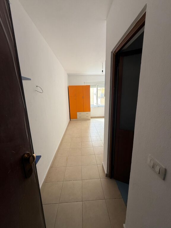 SHITET GAZONIERE NE PLAZH!