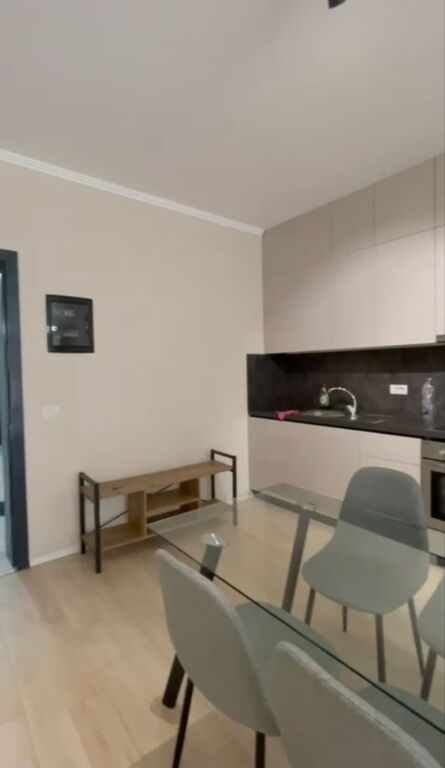 Qera | Apartament 1 + 1 | Emerald Center-Rruga 5 Maji | 600 €/muaj
