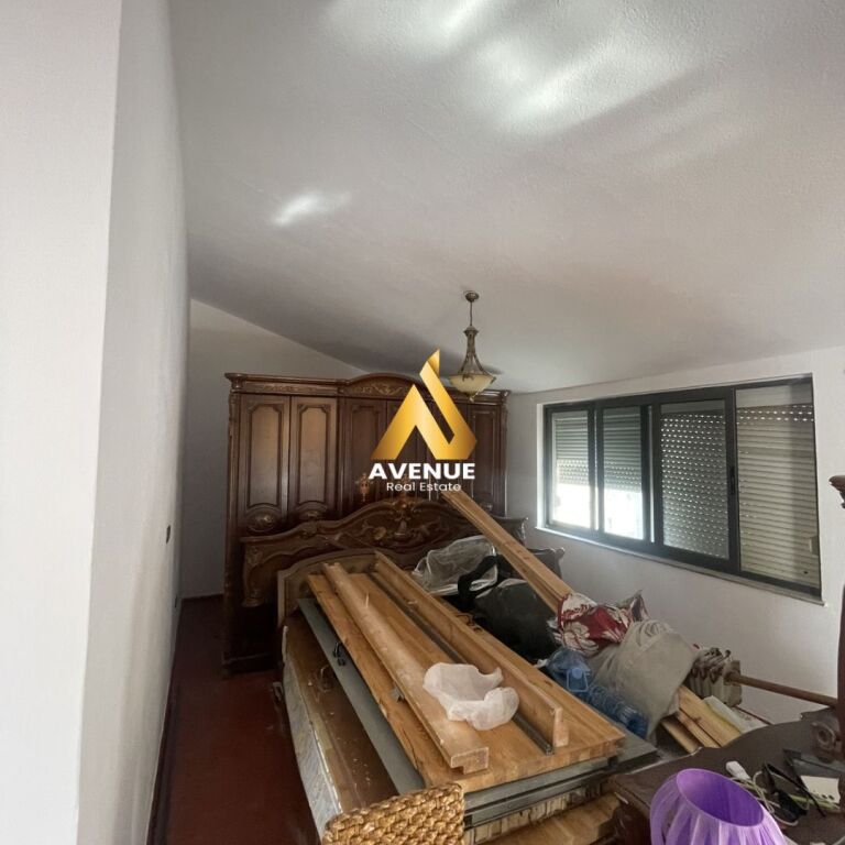 APPARTAMENTO 1+1 IN VENDITA A BLLOK, TIRANE