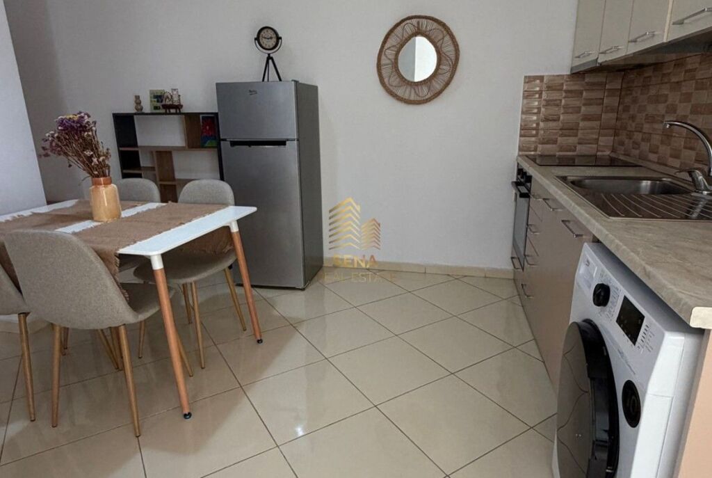 Qira, Apartament 1+1, Fakulteti i Mjekesise , 40.000 Leke/muaj