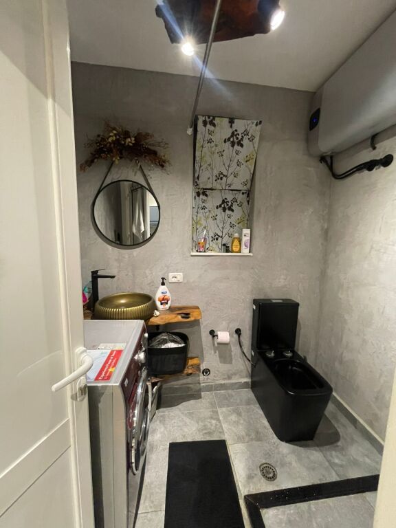 Garsoniere Moderne | 1 minutë nga plazhi pranë Fafa Premium Hotel &amp; SPA, Mali i Robit