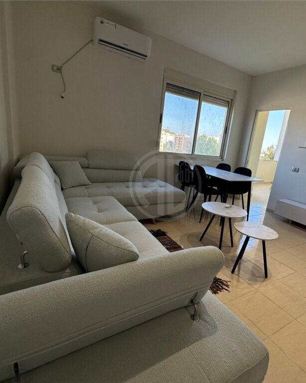 Apartament për shitje