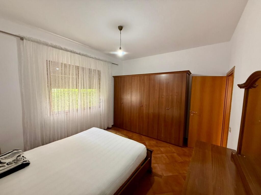 📣 AFFITTO Appartamento 1+1 📍 Vicino a 2 Palme, Astir ✨ 💶 Prezzo 40.000 Leke/Mese
