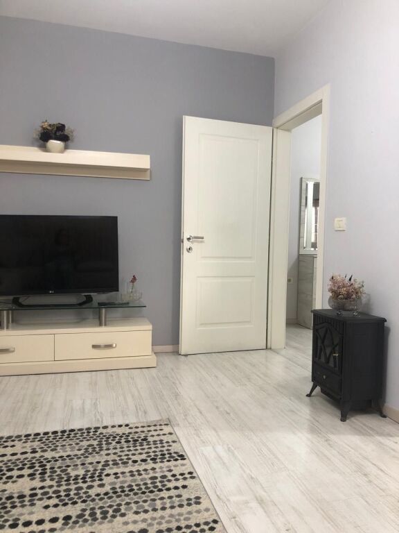 Apartament 1+1 me qera ne Ali Dem