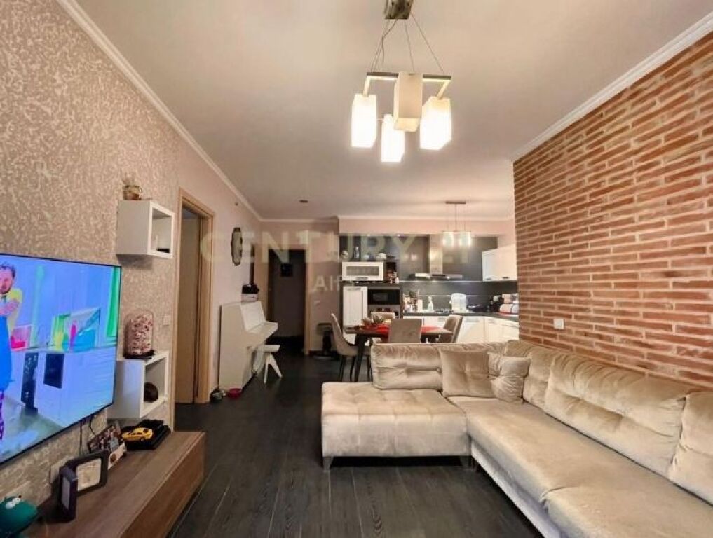 APARTAMENT 2+1+2 PER QERA