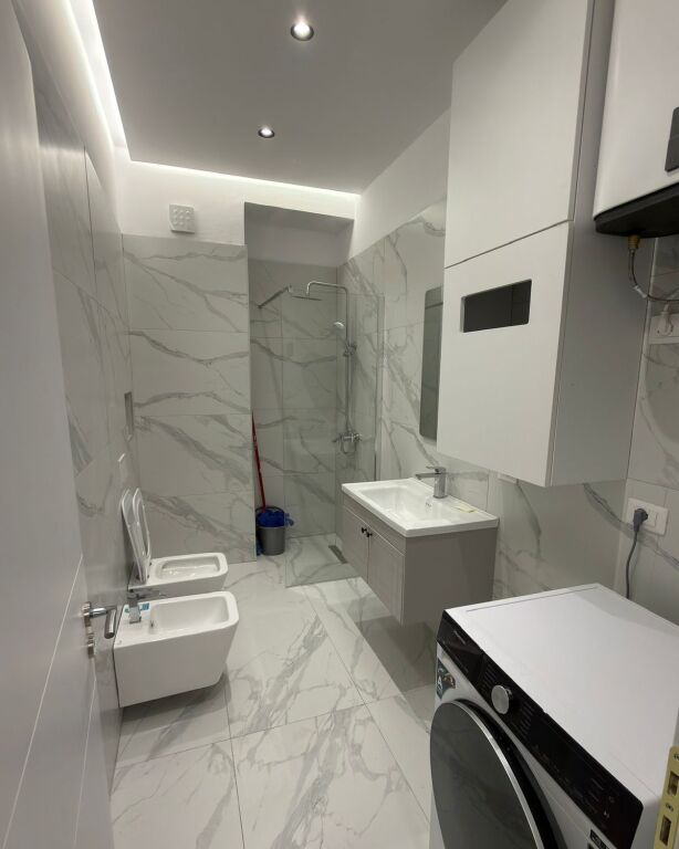 📌 Modern 2+1 apartment for rent – Paris Municipality