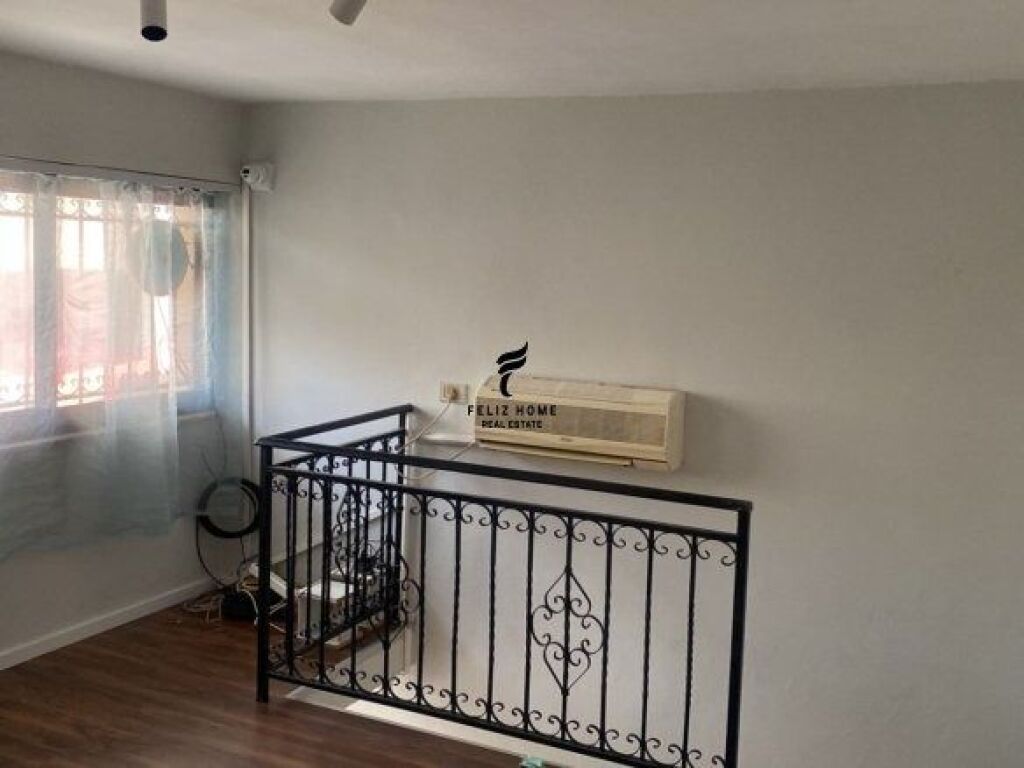 DYQAN ME QERA 32 M2 RRUGA E DURRESIT 55.000 LEKE FH-69290