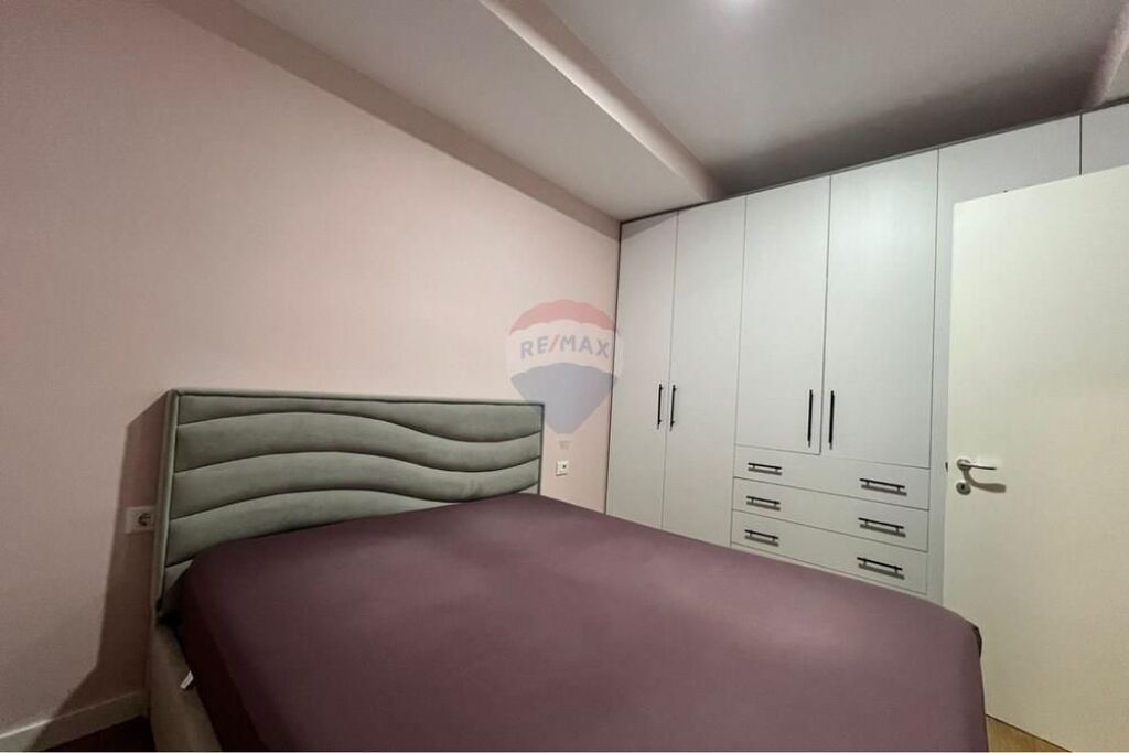 For rent 1+1 in Selite Blloku I Vilave, Tirana