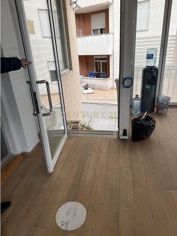 Office space for rent at the entrance of Kodra e Diellit 1