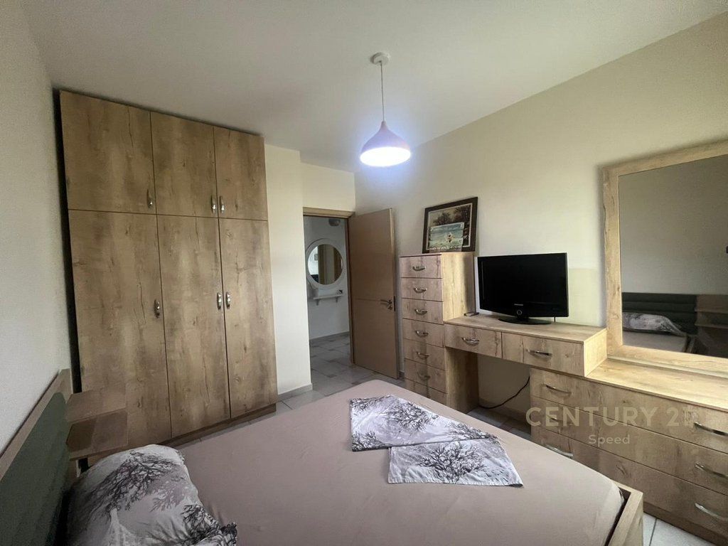 Apartament 2+1 me qira tek 5 Maj!!