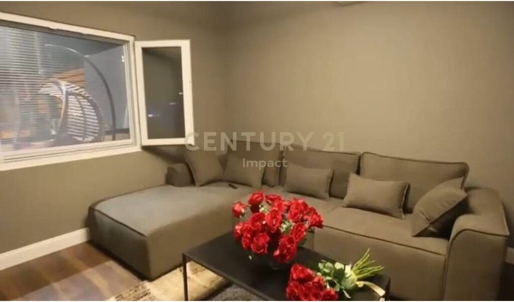 Vilë 1+1 Për Shitje në Don Bosco