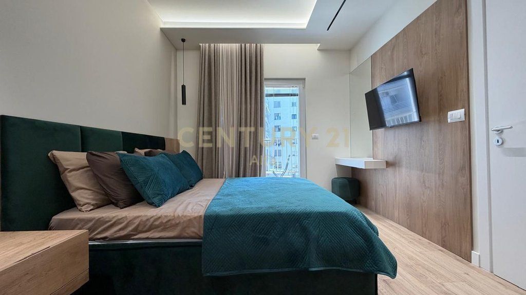 Shitet super apartament 1+1 tek Zogu i Zi!