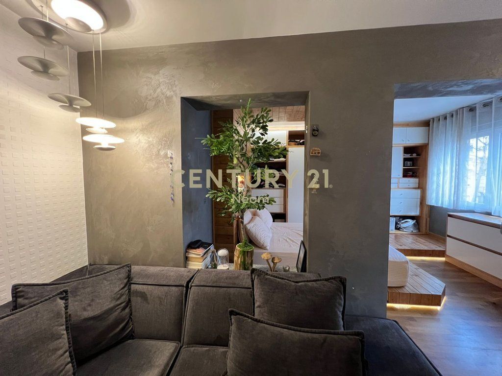 Shitet Apartament 1+1 në zemër të Myslym Shyri