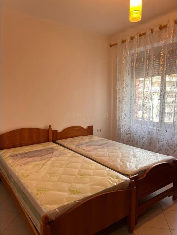 Appartamento 2+1 In Affitto a Yzberish, Tirana - 450€ | 100 m²
