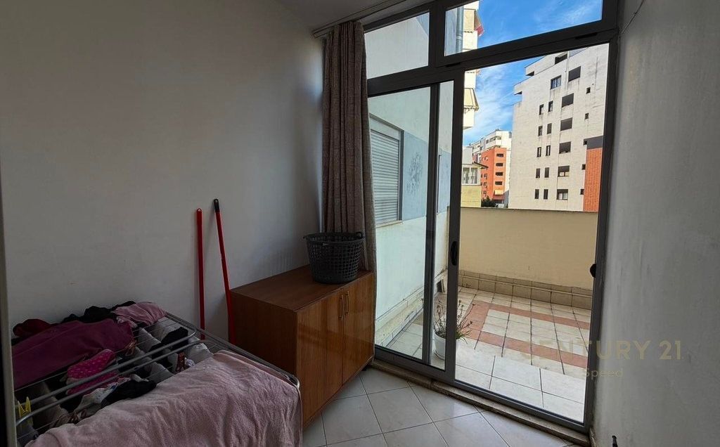 Apartment 1+1 for sale in Astir, near Ozon