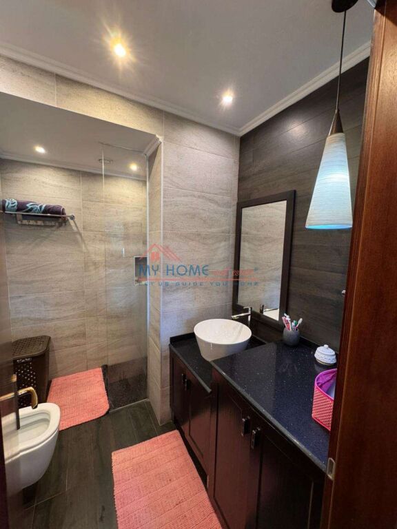 Apartament 2+1 me qera Rruga e Kavajes ne Tirane