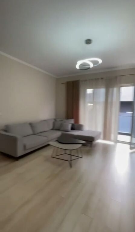 Qera | Apartament 1 + 1 | Emerald Center-Rruga 5 Maji | 600 €/muaj