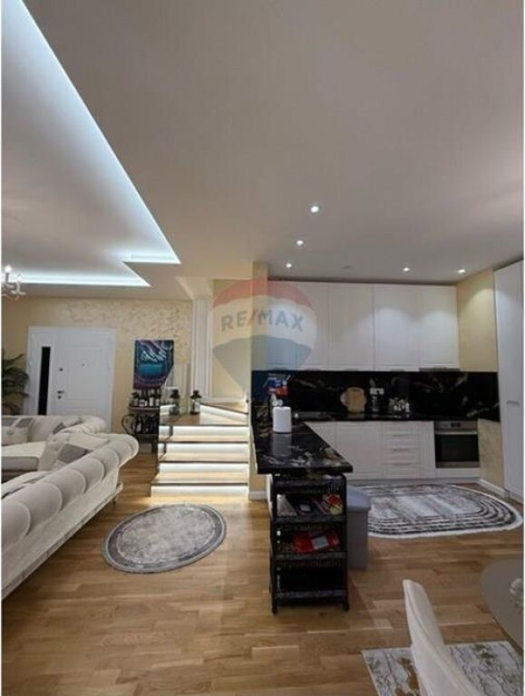 Vilë - Për Shitje - Gjiri i Lalzit, Durrës(ID: 530481001-1039)