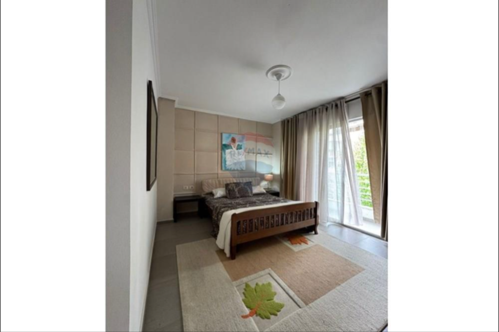 Apartament per qera 1+1 tek Komuna e Parisit