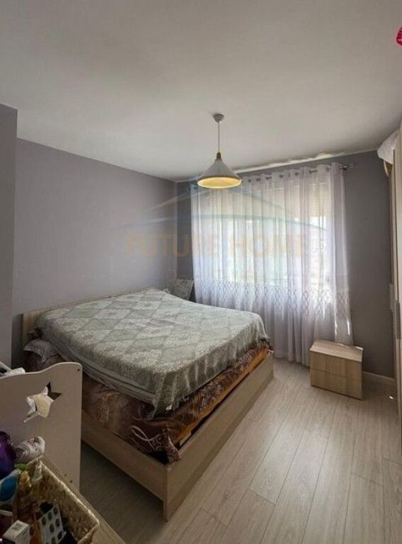 Shitet, Apartament 1+1, Fabrika e Miellit, Tirane