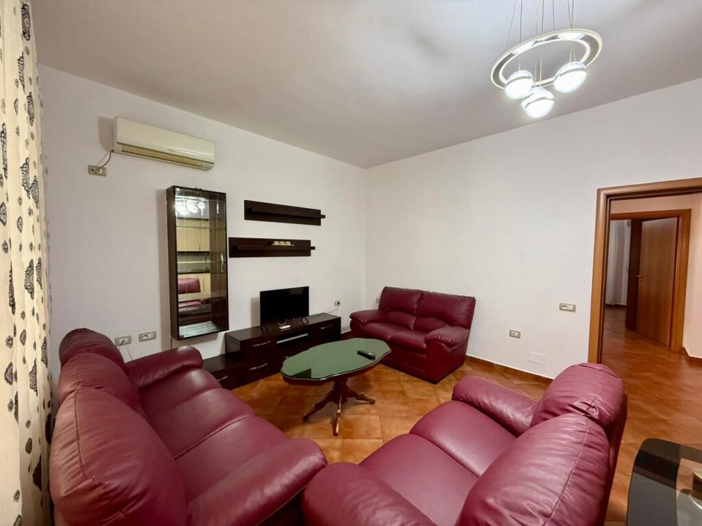 📣 AFFITTO Appartamento 1+1 📍 Vicino a 2 Palme, Astir ✨ 💶 Prezzo 40.000 Leke/Mese