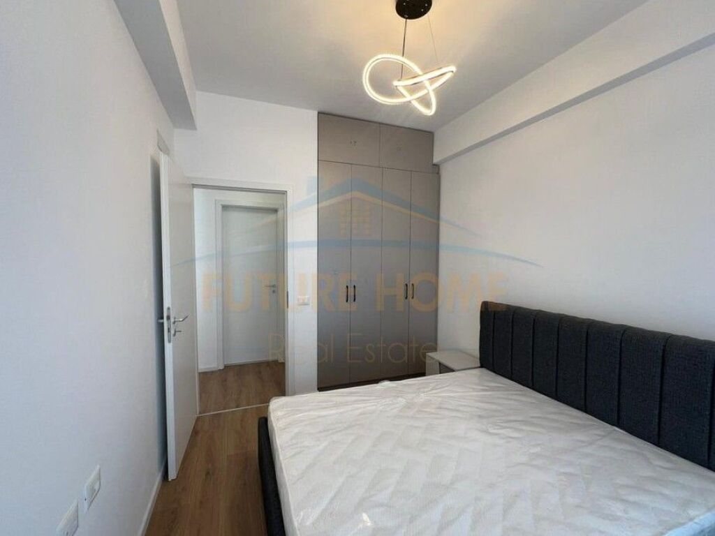 Shitet, Apartament 1+1, OXA, Fresku, Tirane.