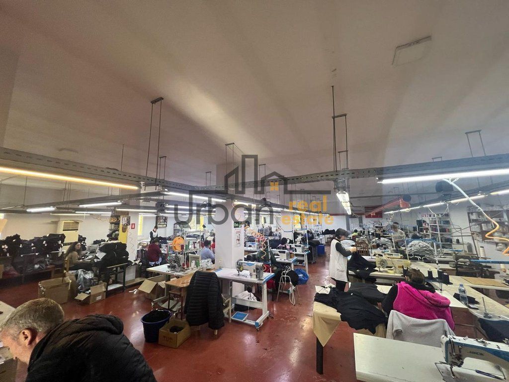 Ekskluzive/Shitet, Kapanon, Sharrë, Tiranë - 320,000€ | 1626 m²