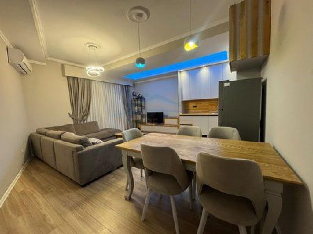 Qera, Apartament 2+1+2 , Jordan Misja , Tirane