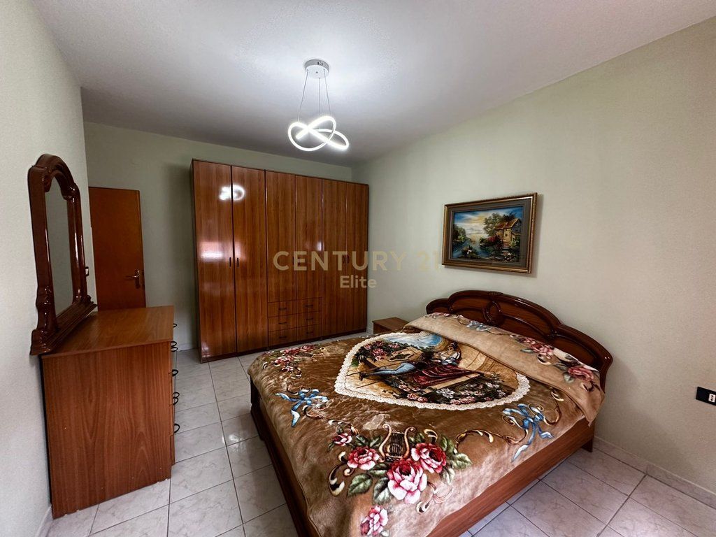 JEPET ME QIRA APARTAMENT 3+1 NE RRUGEN MINE PEZA