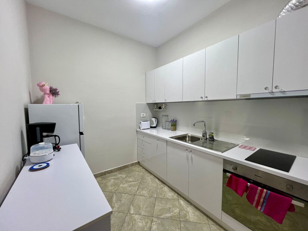 Studio me Qera pranë Vlora Marina – Komfort &amp; Lokacion Premium