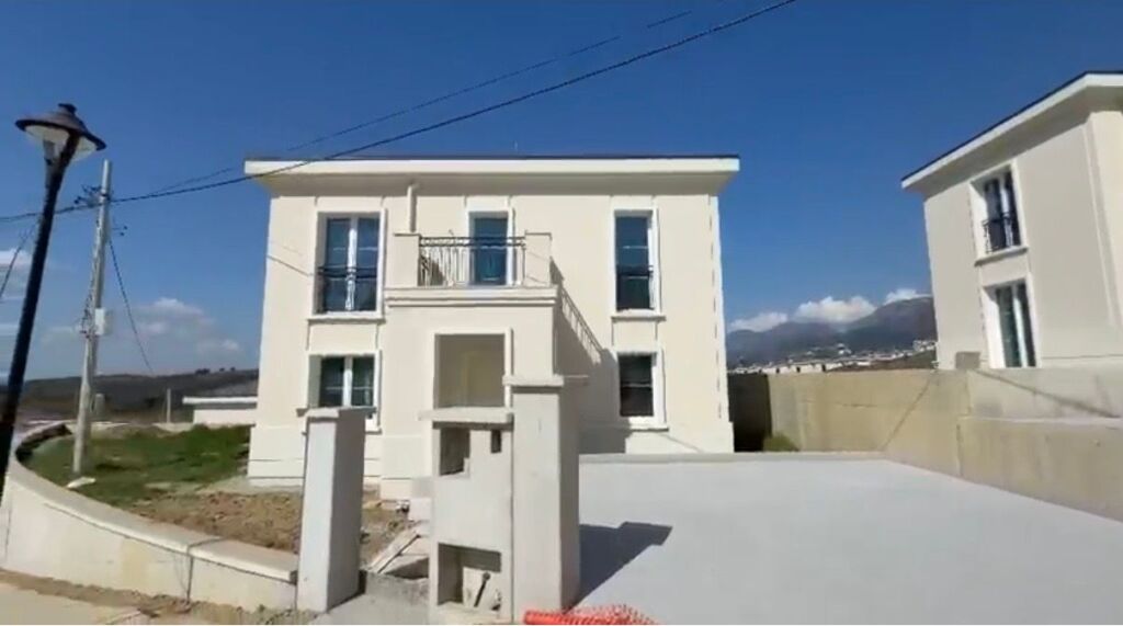 Villa in vendita a Rolling Hills Lago