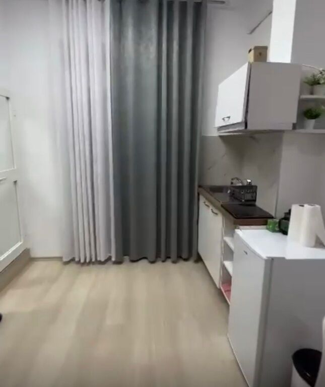 Apartament garsoniere prane Petro Ninit!