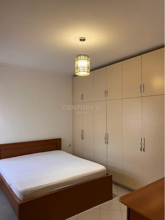 Appartamento 2+1 In Affitto a Yzberish, Tirana - 450€ | 100 m²