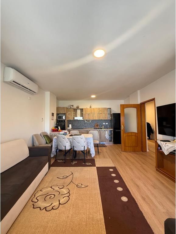 SHITET APARTAMENT 2+1 NE PLAZH!!