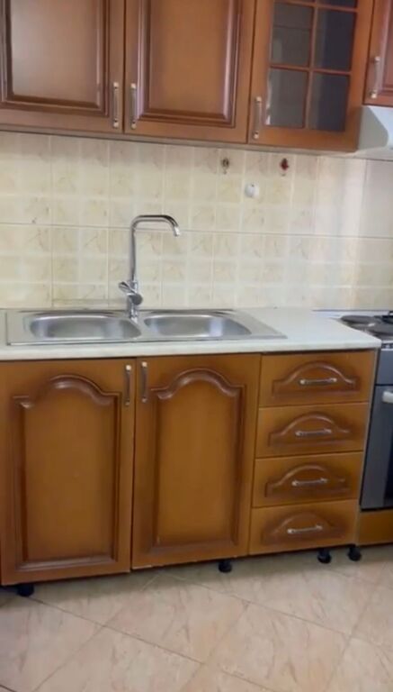 Apartament me qira 1+1 në Porcelan!