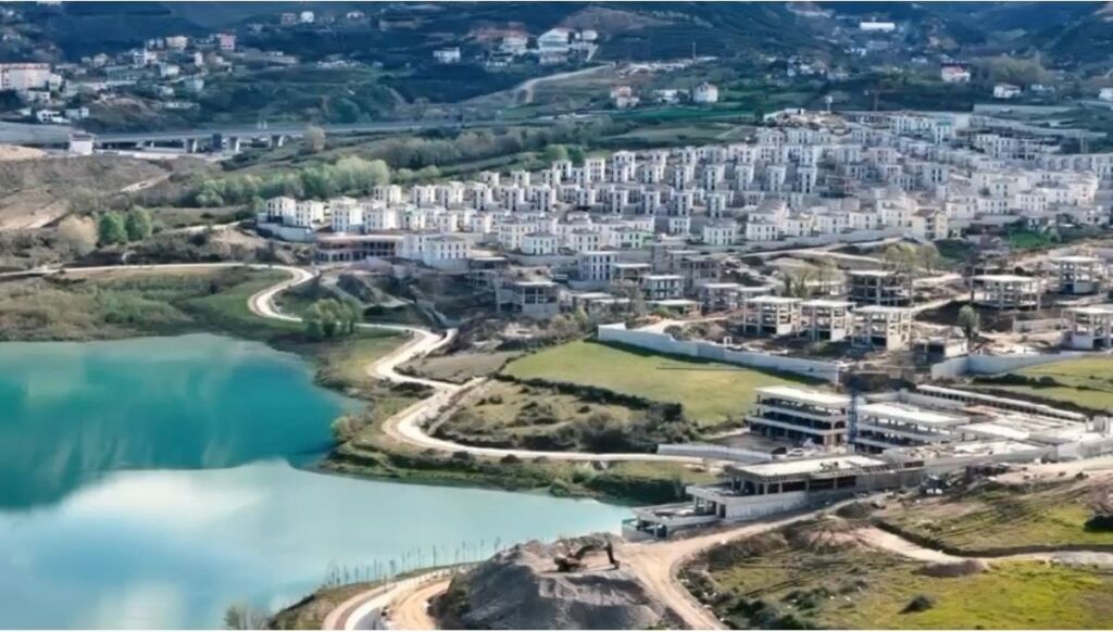 Villa in vendita a Rolling Hills Lago