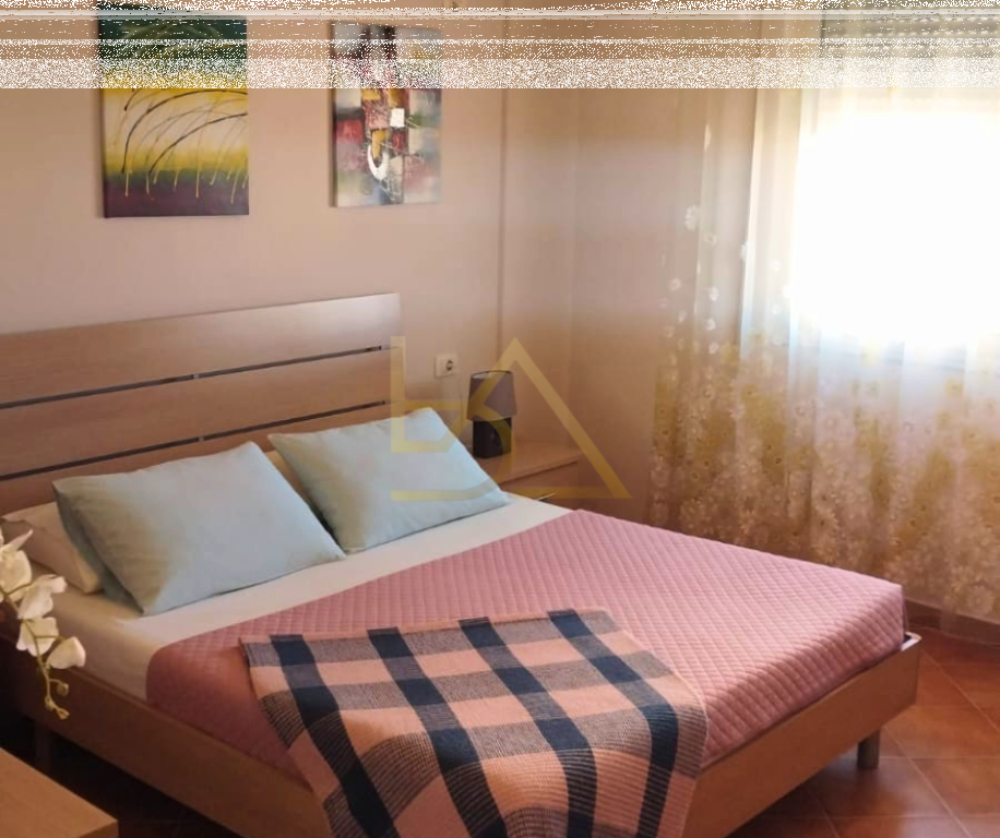 Shitet Apartament  – Shkëmbi i Kavajës