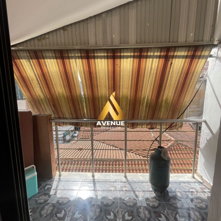 APPARTAMENTO 1+1 IN VENDITA A BLLOK, TIRANE