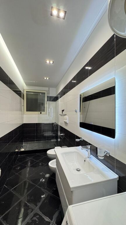 APPARTAMENTO IN AFFITTO 2+1 LAGO ARTIFICIALE 750 EURO FH-69271