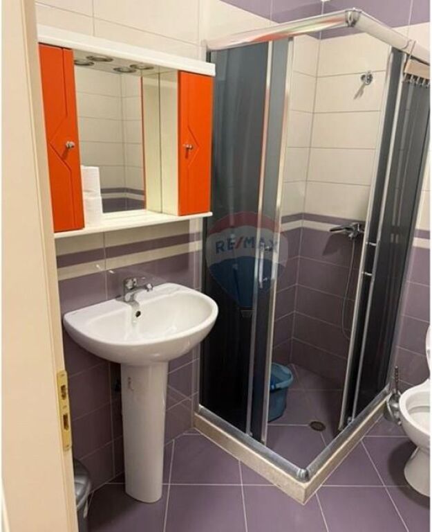 Apartamenti 1+1 me qira te Kopeshti Botanik