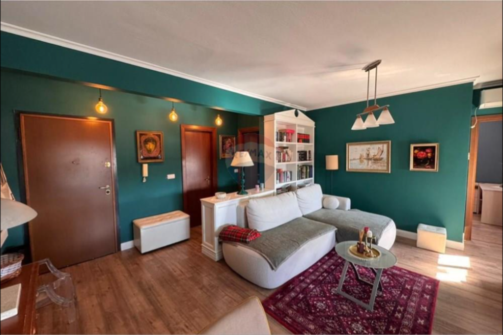 Apartment for rent 2+1 at Kavaja Street