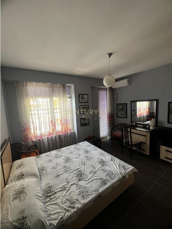 Apartament 2+1 Pamje Deti Për Shitje në Vila e Zogut, Durrës !