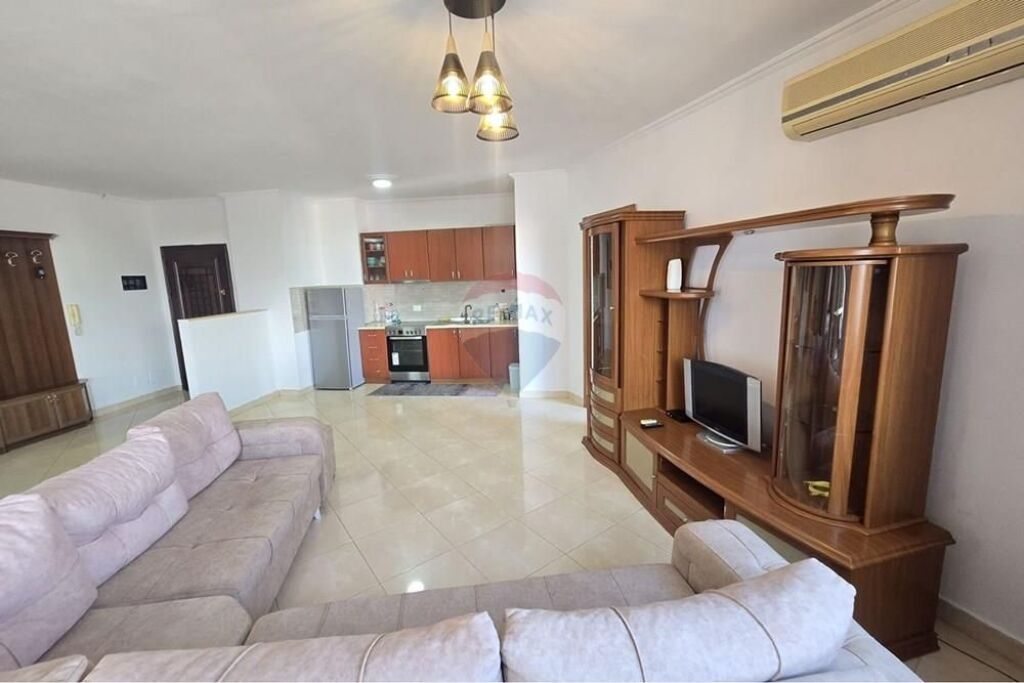 Apartament 2+1 📍Rruga Barrikadave 650