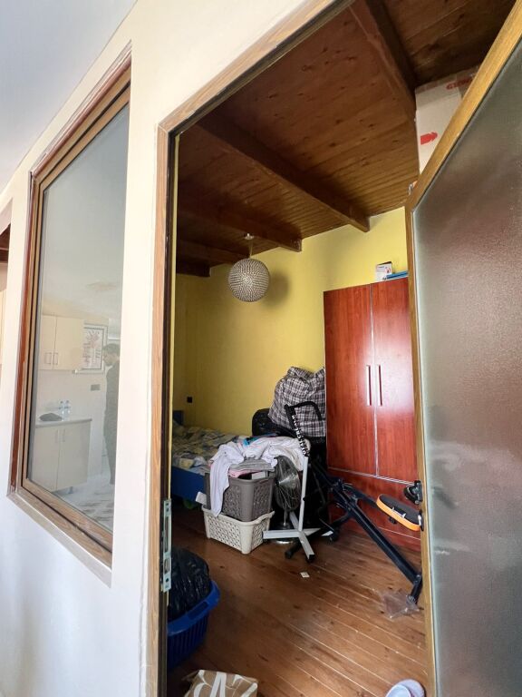 Shiten 2 apartamente tek Komuna e Parisit